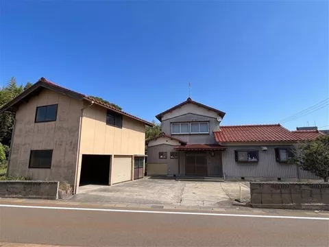 Komatsu City, Nagasaki Town 2-chome, 2-story, 7DK