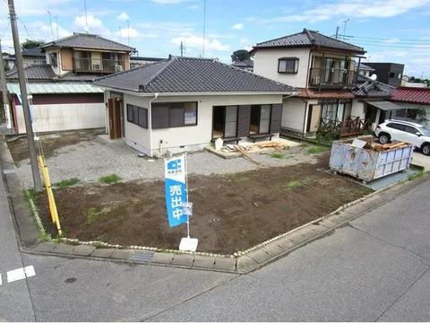 [Open House] [Currently Under Renovation]