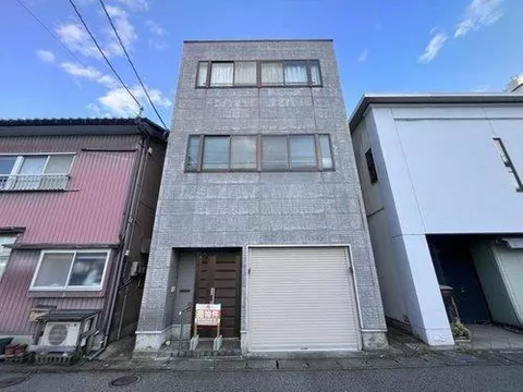 Toyama City, Jōhoku Town (Toyama Station) 3-story 4LDK