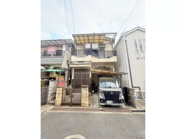 4DK with parking space ♪ All rooms are over 6 tatami mats! Within walking distance to Hanazono Central Park! Great for cherry blossom viewing ◎