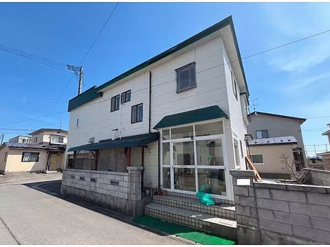 Used single-family home Ohara used residence