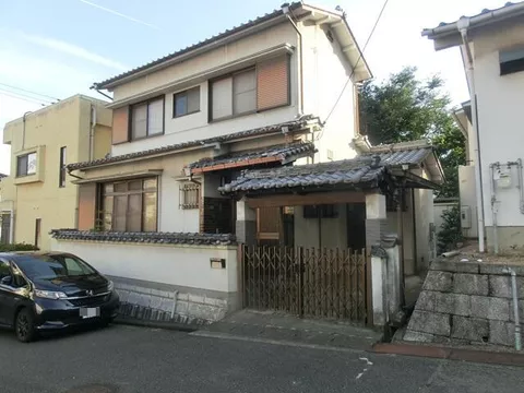 Kure City, Aga Chuo 4-chome (Aki Aga Station) 2-story 4DK