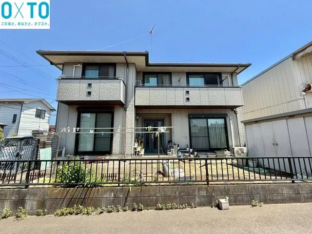 Spacious used house with a building area of 43 tsubo, 4LLDKK + WIC! [Guided tours available]