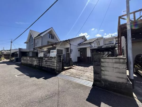 Niihama City, Hagiue (Nakaha Station), single-story building, 4DK