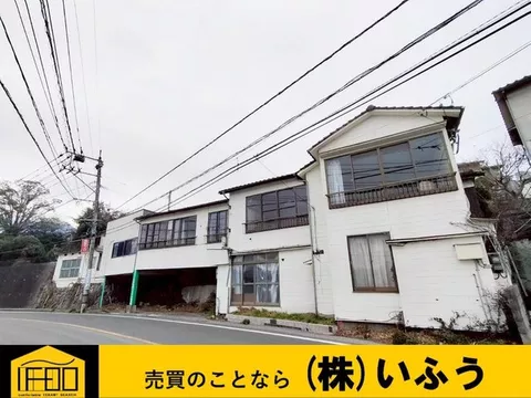 A breathtaking location with a panoramic view of Beppu's streets! A former inn along the bypass that is easy to attract customers!