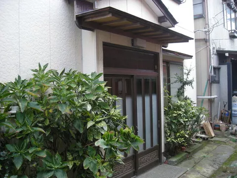 Niigata City, Chuo Ward, Yotsuyamachi 1-chome, 2-story, 3K