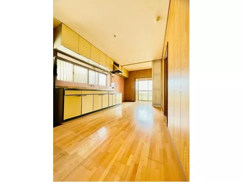 Popular single-story house ☆ Perfect for those who want to remodel as they like ◎ 7-minute walk from elementary school ◎