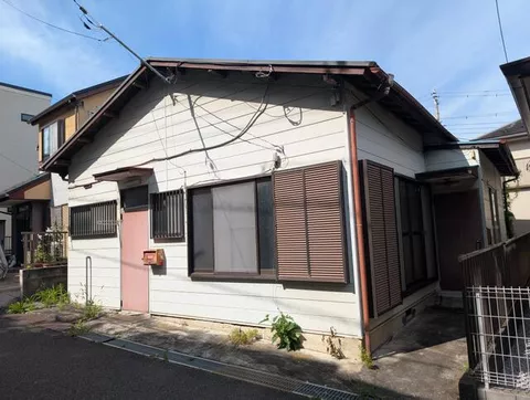 5-chome, Serigaya, Konan Ward, Yokohama City (Kamiyaguchi Station) Single-story building 4DK