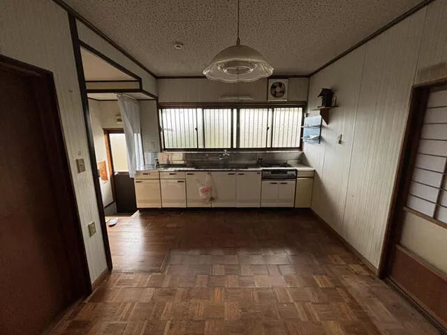 Tanabe City, Hongu Town, Kamikiriwara (Asaka Station) 2-story building 7DK