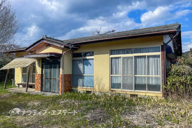 Hitachiota City Satonomiya-cho (Hitachiota Sta.) Single story house 5DK

1,800,000 yen