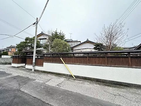 Used single-family house JR Uetsu Main Line Niigata Station 22 minutes on foot