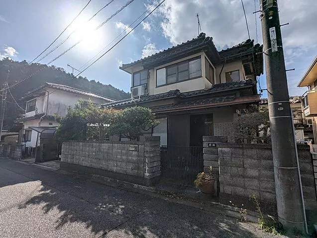 Used single-family home in Atocho, Aki Ward, Hiroshima City