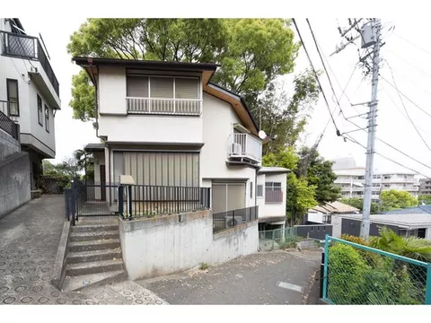 Available for same-day viewing / [Renovation example included] 8-minute walk from Odakyu Line "Yomiuri Land-mae" Station