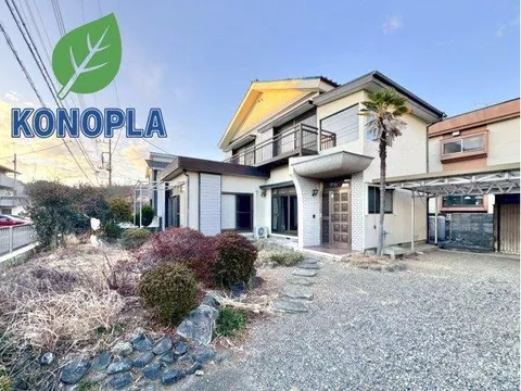 Homes available from around 10,000 yen per month■Land area of 85 tsubo■Parking for 3 cars OK■Excellent storage capacity◎