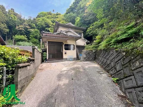 Oita City, Oaza Sagaseki 2-story 4K