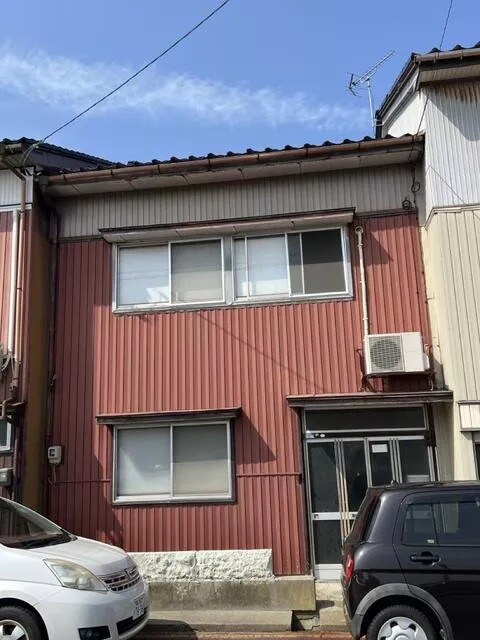 Imizu City, Yahata-cho 3-chome (Nakanminato Station) 2-story building 6DK