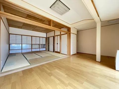 Joetsu City, Higashihoncho 4-chome (Takada Station) 2-story building 4LDK
