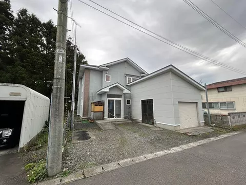 Kamikita District, Nobeji Town, Yoneisawa (Kitano Nobeji Station), 2-story, 5LDK