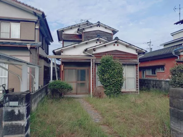 Saeki-shi, Nakanoshima 1-chome, 2F 3K

4,800,000 yen