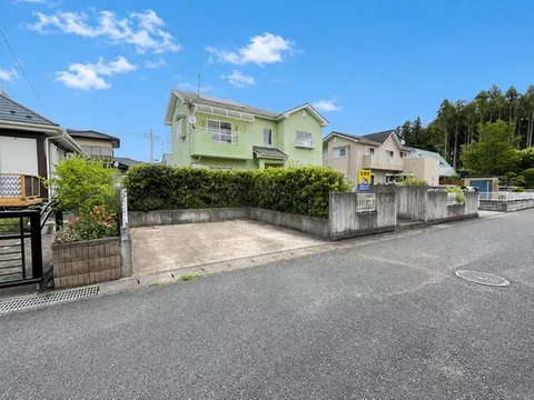 ■All rooms on the 2nd floor are over 6 tatami mats, spacious 4LDK with a southern garden