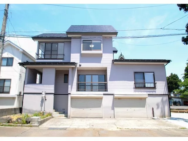 Our group property! 4 minutes by car to a large commercial facility♪