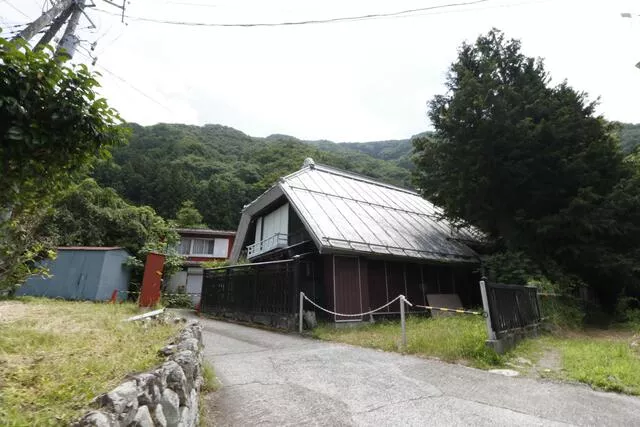 Fuefuki City, Ashikawa Town, Uguisu (Kofu Station), single-story building, 6LDK