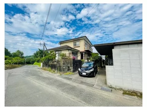Takahama, Takaoka Town 10 million yen