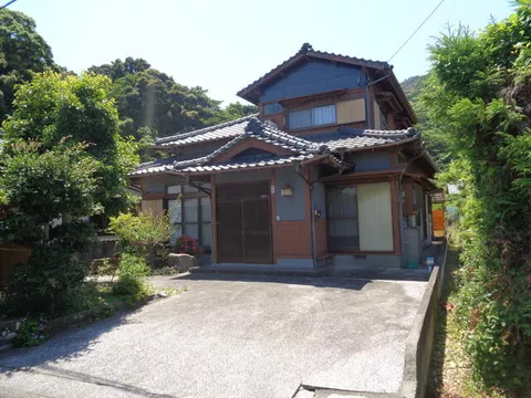 Tsukumi City, Oaza Nagame (Tsukumi Station) 2-story building 6DK