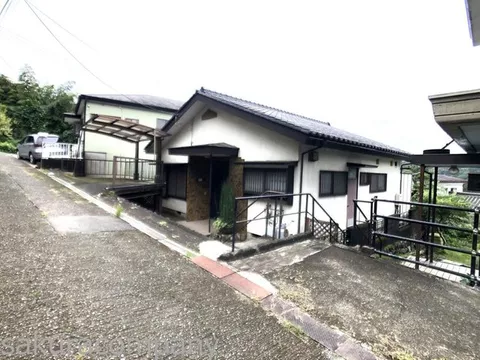 ■South-facing hillside! Single-story house overlooking the Tsukui mountains! There is a kiln for pottery♪