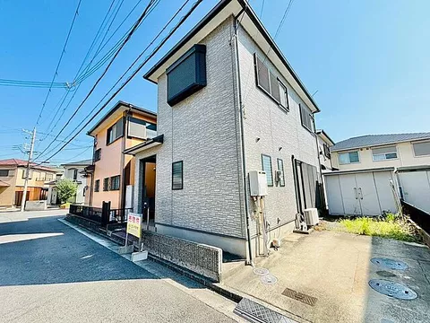 Used single-family home, Umehara house