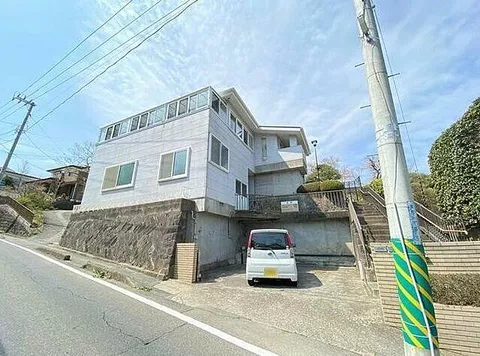 Used single-family home in Izumicho 1-chome, used house