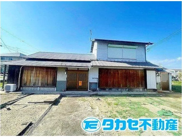 Higashinagacho (Naga Station) 3.3 million yen