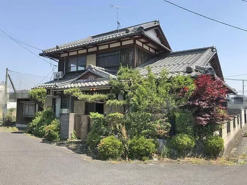 Suehiro-cho, Omihachiman-shi, Omihachiman (Hirata Sta.) 2F 7DK

5,800,000 yen