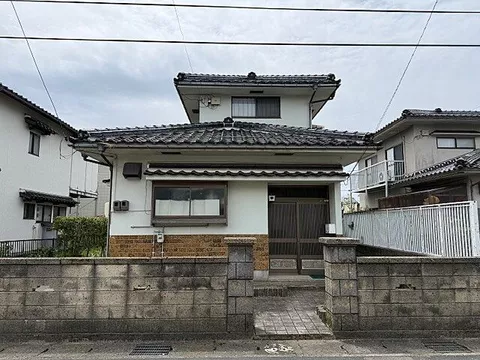 Used single-family home in Eihoku, Kitahō Town