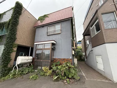 Otaru City, Wakatake Town (Otaru Chikko Station), 2-story, 3LDK