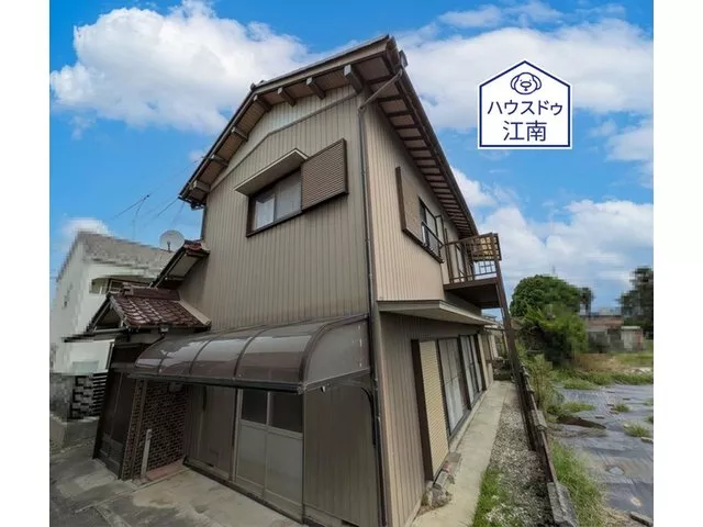 7LDK used house♪ Existing residential land that can be rebuilt! The surrounding environment is good♪