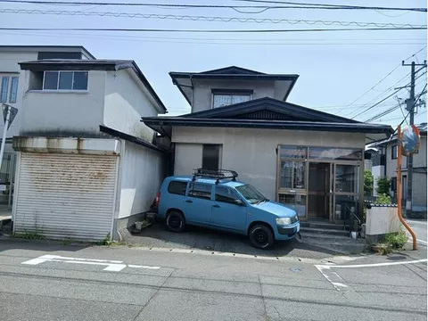 Ushijima Higashi 7 (Ugo Ushijima Station) 6.9 million yen