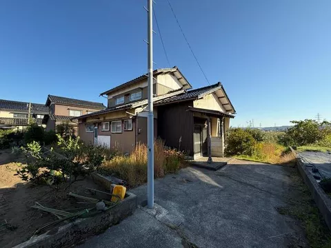 2-story building 5SDK, Matsujiracho Ushi (Waridashi Station), Kanazawa City