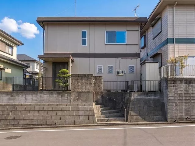 8.99 million yen, over 54 tsubo of land, spacious living in a lush and quiet residential area☆