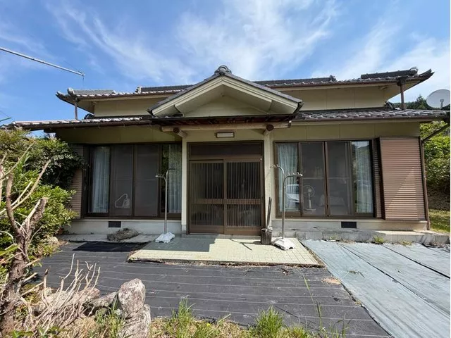 Yumesaki Town Goji 2 million yen