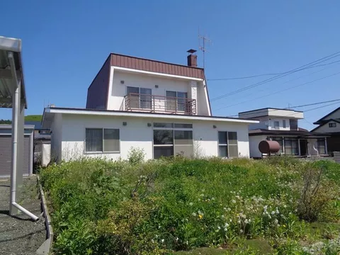 Ainuichi Town (Ainuichi Station) 1,200,000 yen