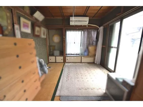 "1 Nakagami-cho (Nakagami Station) 14.8 million yen."