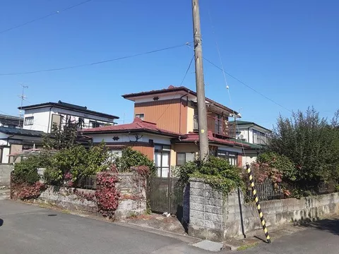 3.98 million yen, Matsuyama Kanaya, Ekimae Higashi (Matsuyama Town Station)