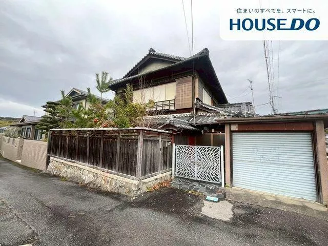 Higashiomi City, Ishitō Town (Sakuragawa Station) 2-story building 6DK