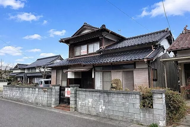 Used single-family home in Sakaiminato City, Kōjin Town, used house, 6.8 million yen