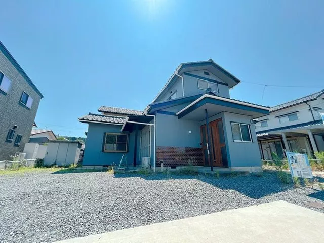 [Open House Held] [Under Renovation] A 3LDK house located in a quiet residential area.