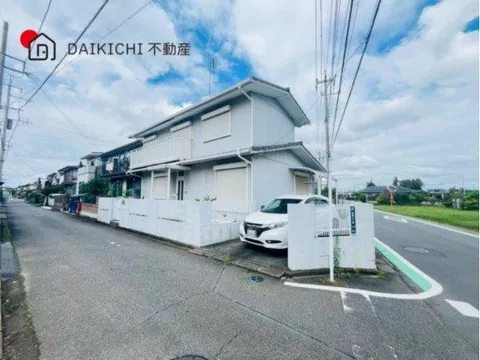 A corner lot facing southeast, blessed with sunlight and openness! Commercial facilities within walking distance♪