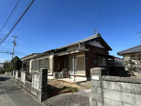 Niihama City Funaki (Niihama Station) Single-story building 3DK