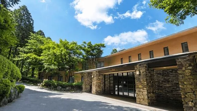 Ashigarakami District, Hakone Town, Moto-Hakone (Gora Station), 2 stories above ground, 1 basement, studio
