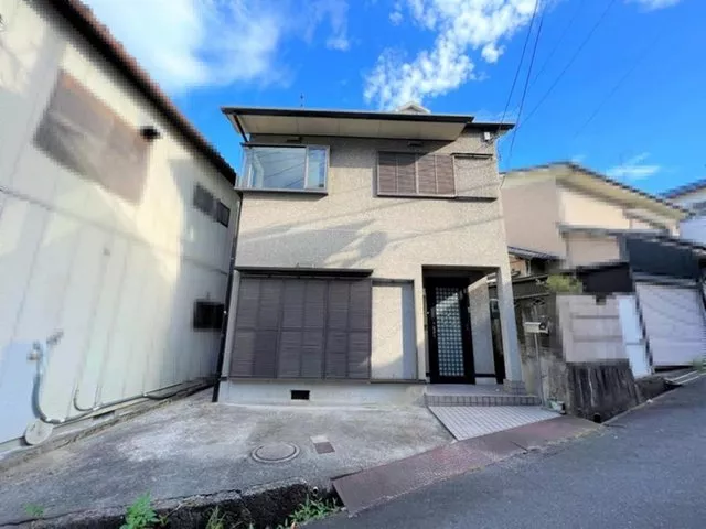 ~ Built in 1992, a former National Housing home♪ ~ ◎ 12 minutes on foot from Keihan Ishiyama Sakamoto Line "Kawara-ga-hama" station